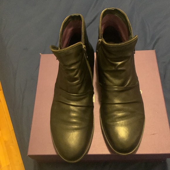 David Tate size 13 Ming Zipper Booties - Picture 3 of 6